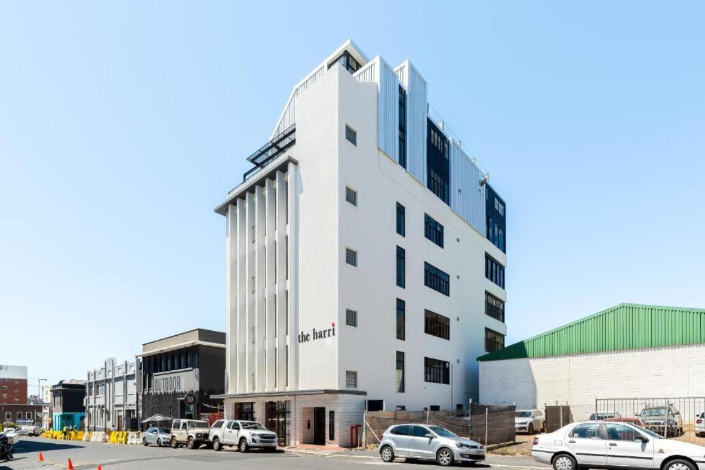 Apartment Luxury Tiny / Co_living / Views Cape Town